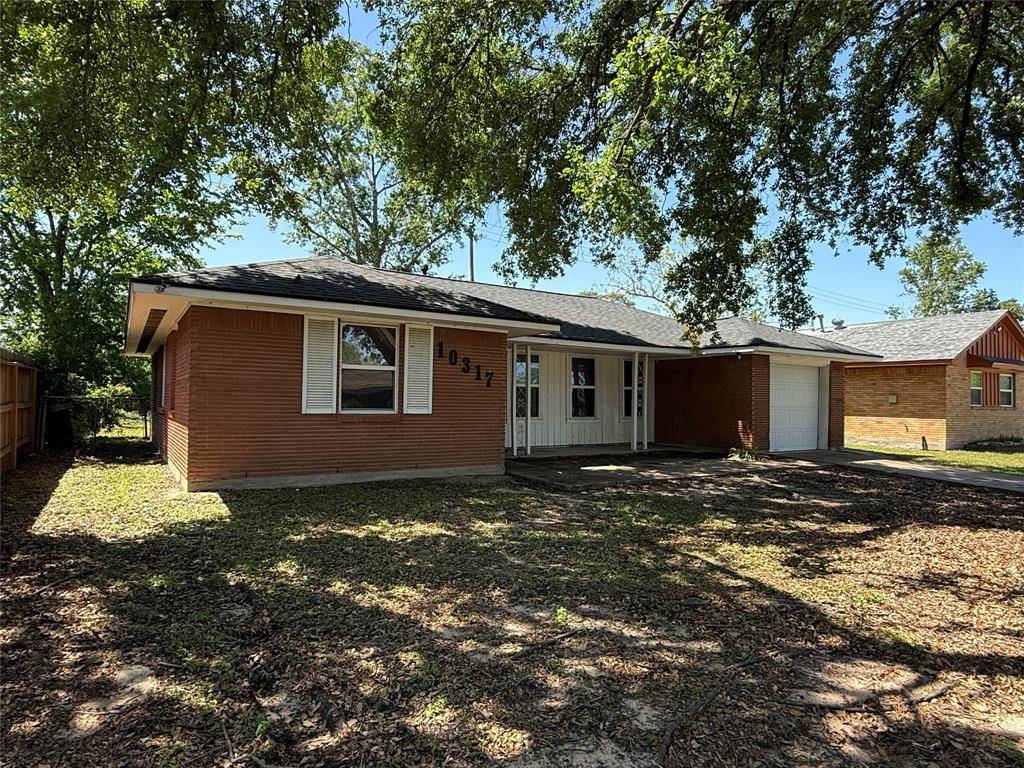Houston, TX 77016,10317 Kelburn DR