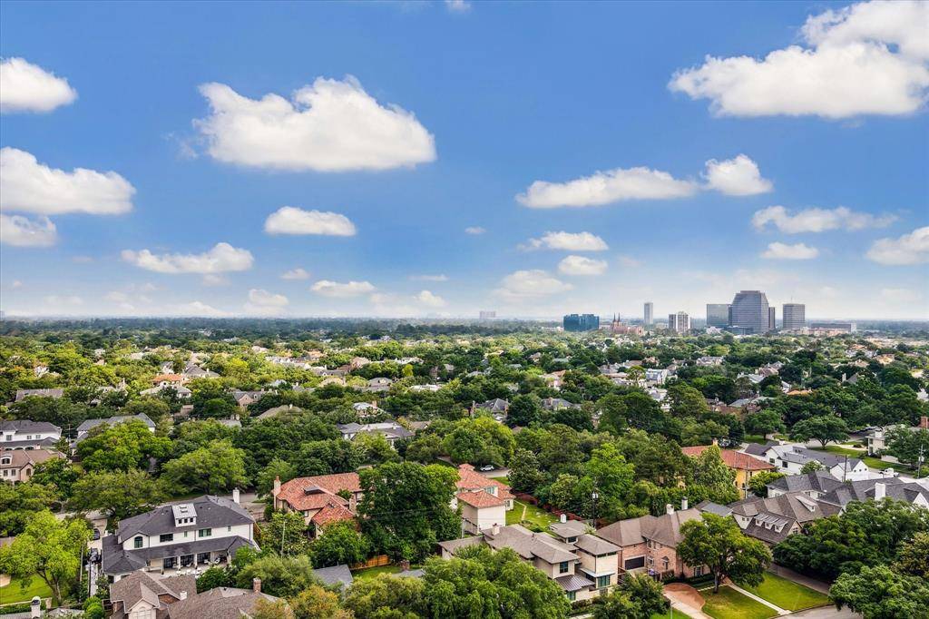 Houston, TX 77056,5656 San Felipe ST #603
