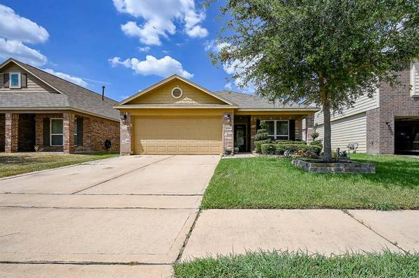 1055 Carolina Wren CIR, Houston, TX 77073