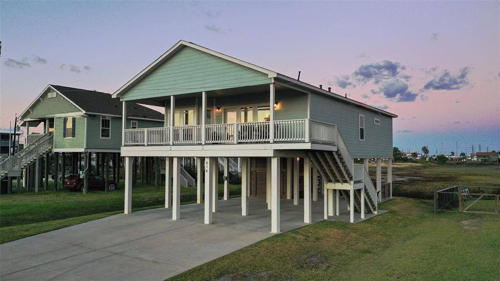 616 93rd ST,  Galveston,  TX 77554