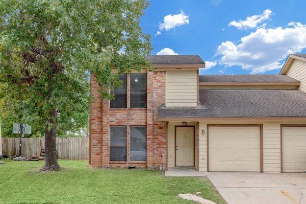 10123 Emerald Park DR, Houston, TX 77070