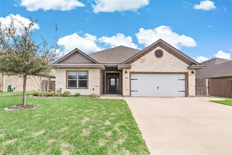 4105 Muncaster LN, College Station, TX 77845