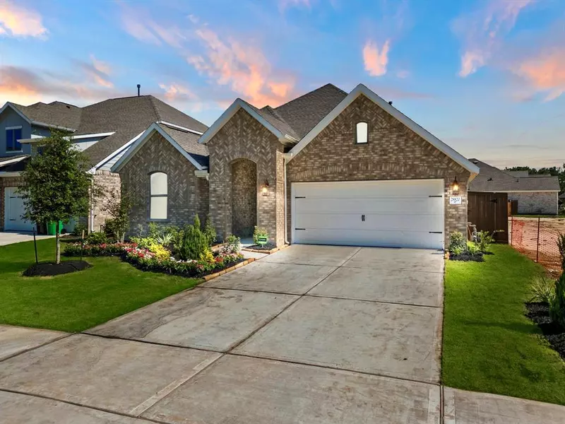 28820 Balanced Rock DR, New Caney, TX 77357