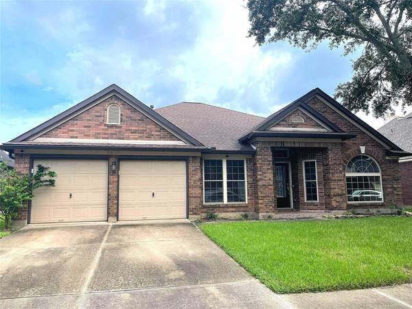 4819 Ten Sleep LN, Friendswood, TX 77546