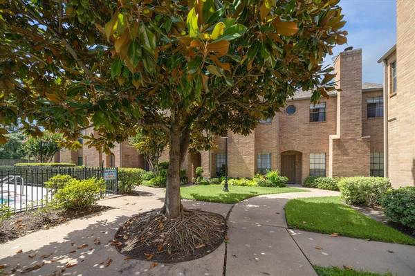 3300 Bellefontaine ST #16,  Houston,  TX 77025