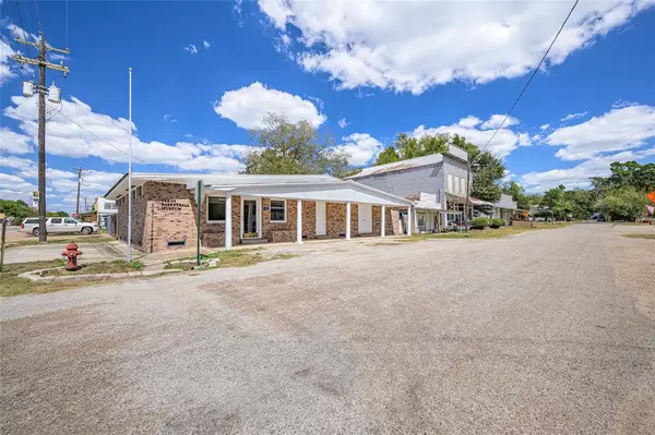 Carmine, TX 78932,107 Haupstrasse ST