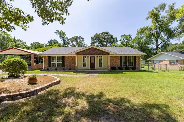 229 Sugar Lane, Lufkin, TX 75904