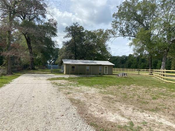 514 CR 3310 RD, Cleveland, TX 77327