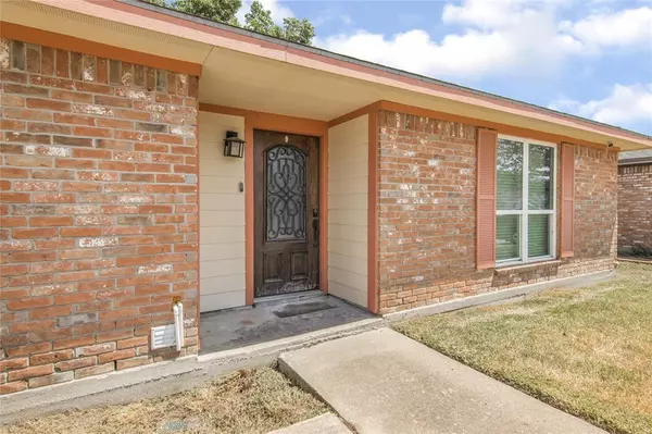 Pasadena, TX 77503,4167 Bermuda DR