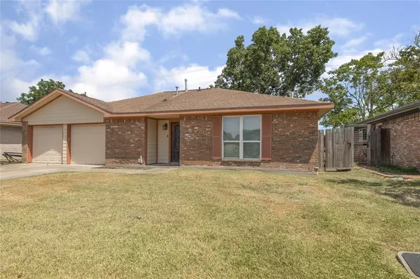 Pasadena, TX 77503,4167 Bermuda DR