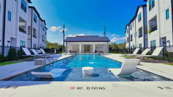 2720 Grand Fountains DR #H, Houston, TX 77054