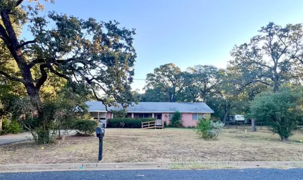 4109 Laura LN, Bryan, TX 77803