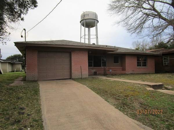 616 Garrett ST, Liberty, TX 77575