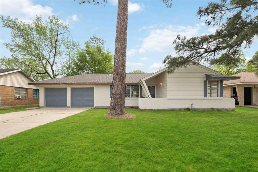 10538 Homestead RD, Houston, TX 77016