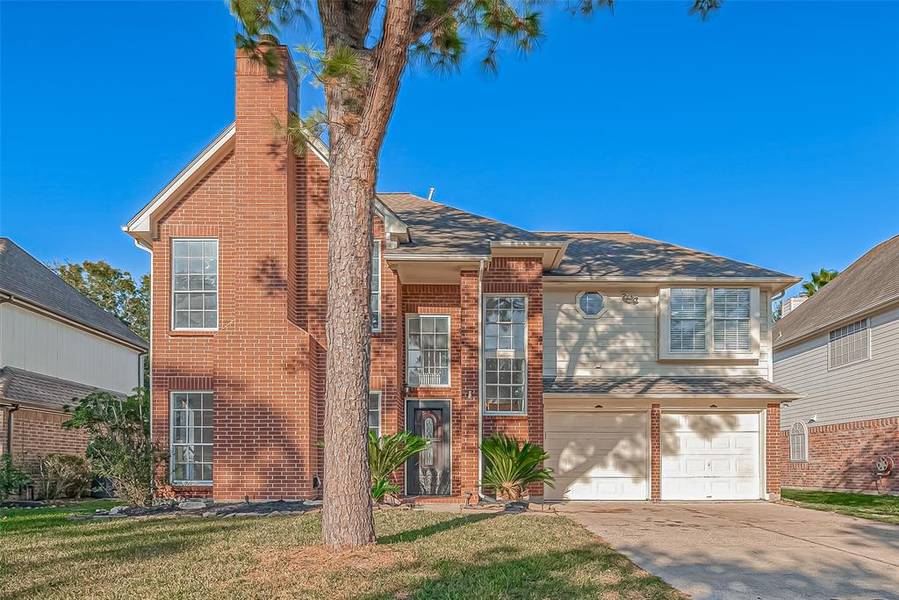 1109 Chesterwood DR, Pearland, TX 77581