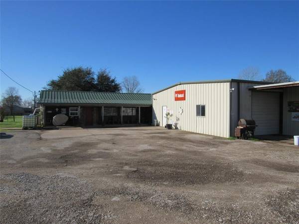 37395 Fm 1488 RD, Hempstead, TX 77445