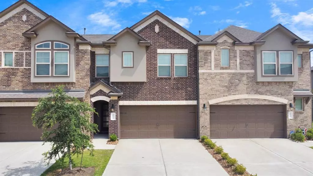 3804 Lancer CIR, Pearland, TX 77581