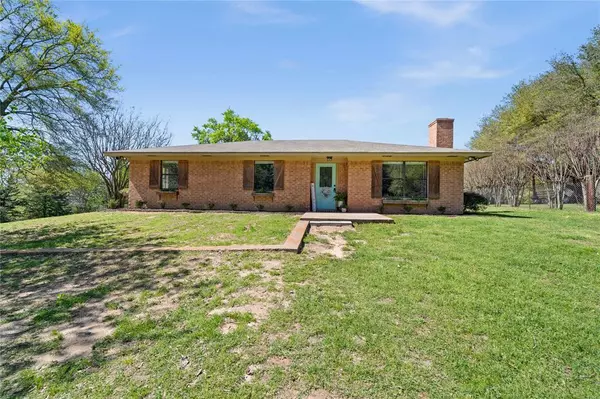 Bullard, TX 75757,302 County Road 3817