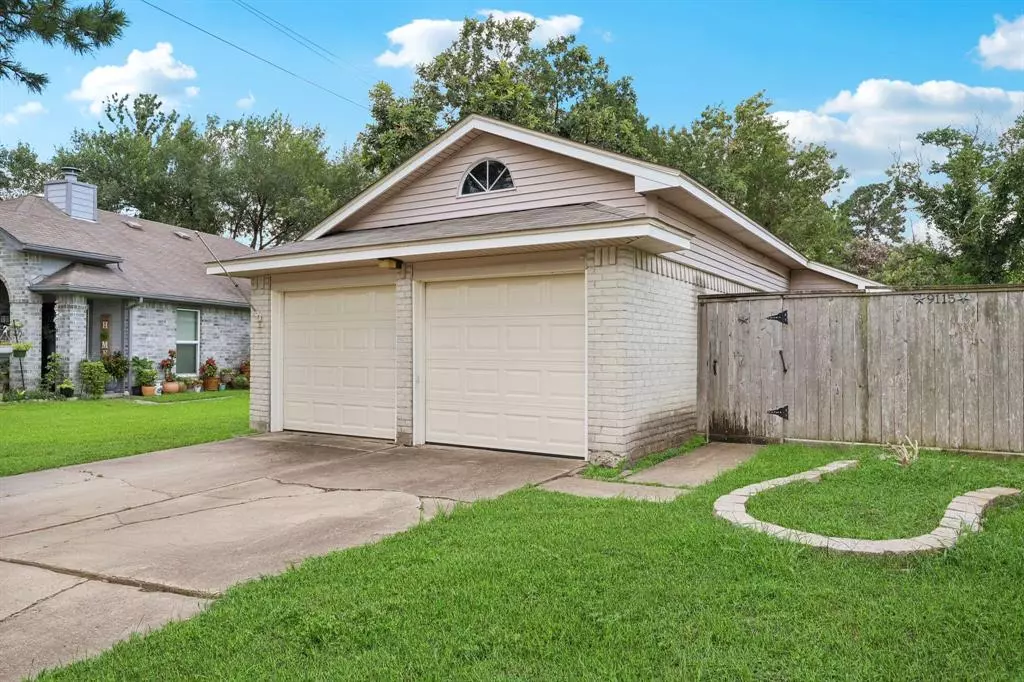 Houston, TX 77064,9115 Golden Sunshine DR