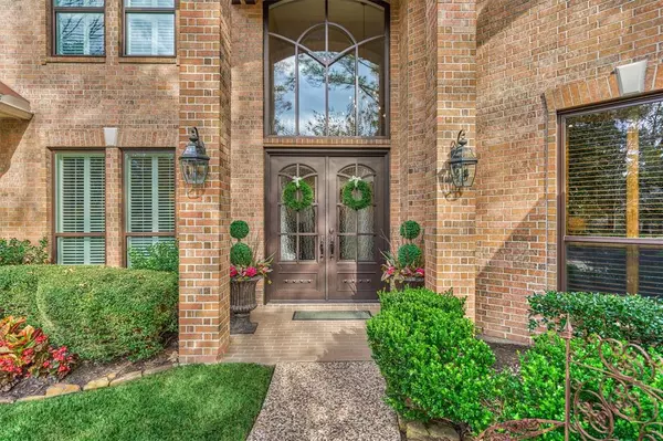 The Woodlands, TX 77381,10 Maple Loft PL