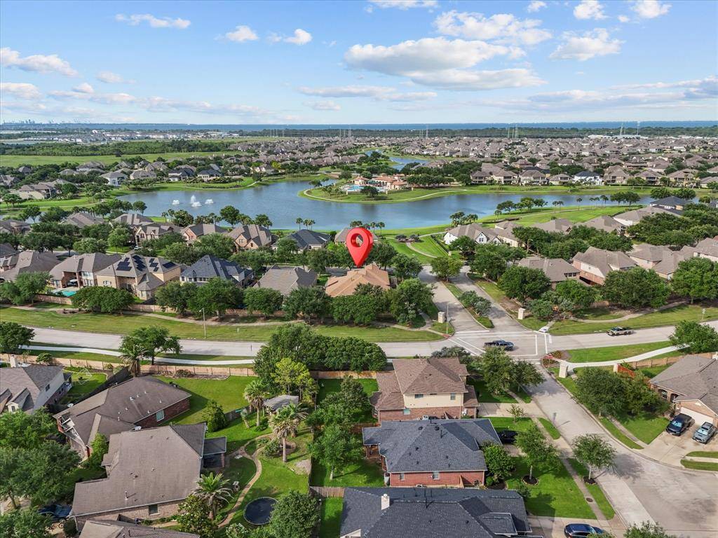 League City, TX 77573,2299 Azahar CT