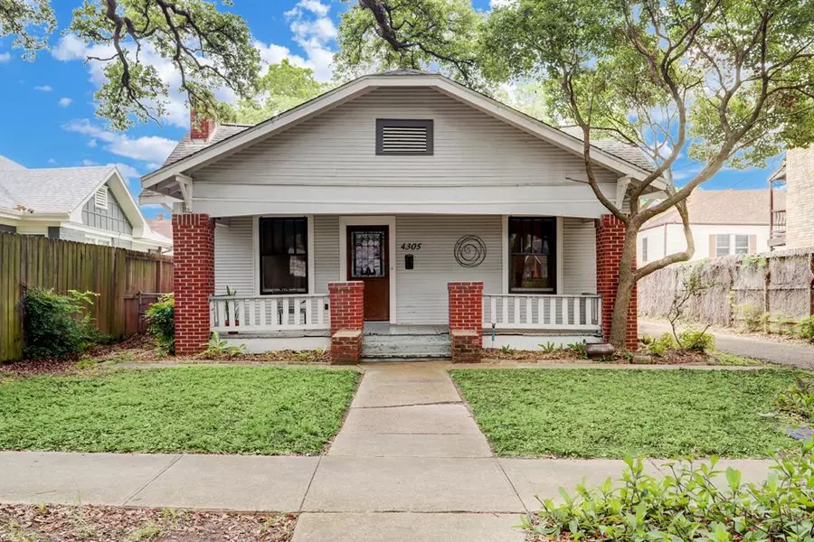 4305 Clay ST, Houston, TX 77023