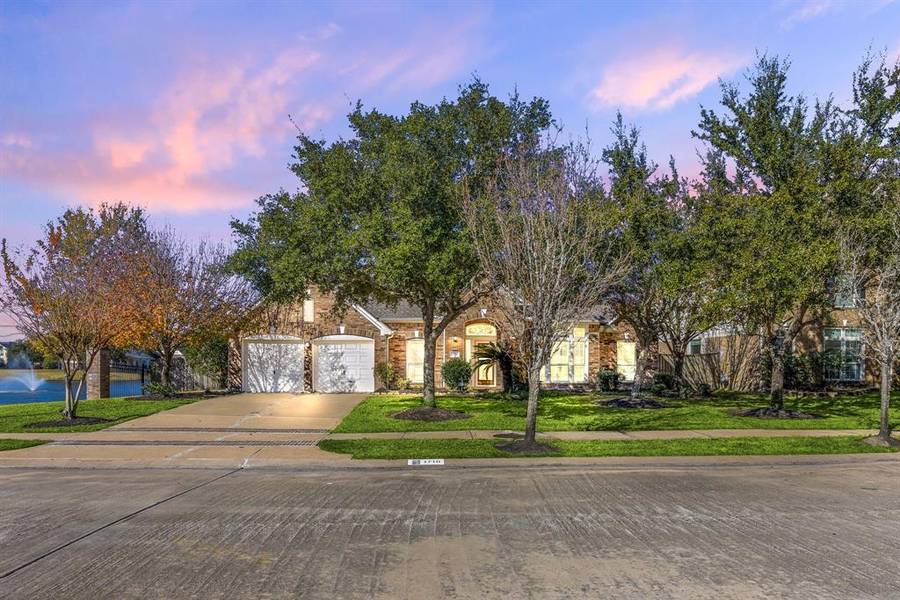 1710 Lake Grayson DR, Katy, TX 77494