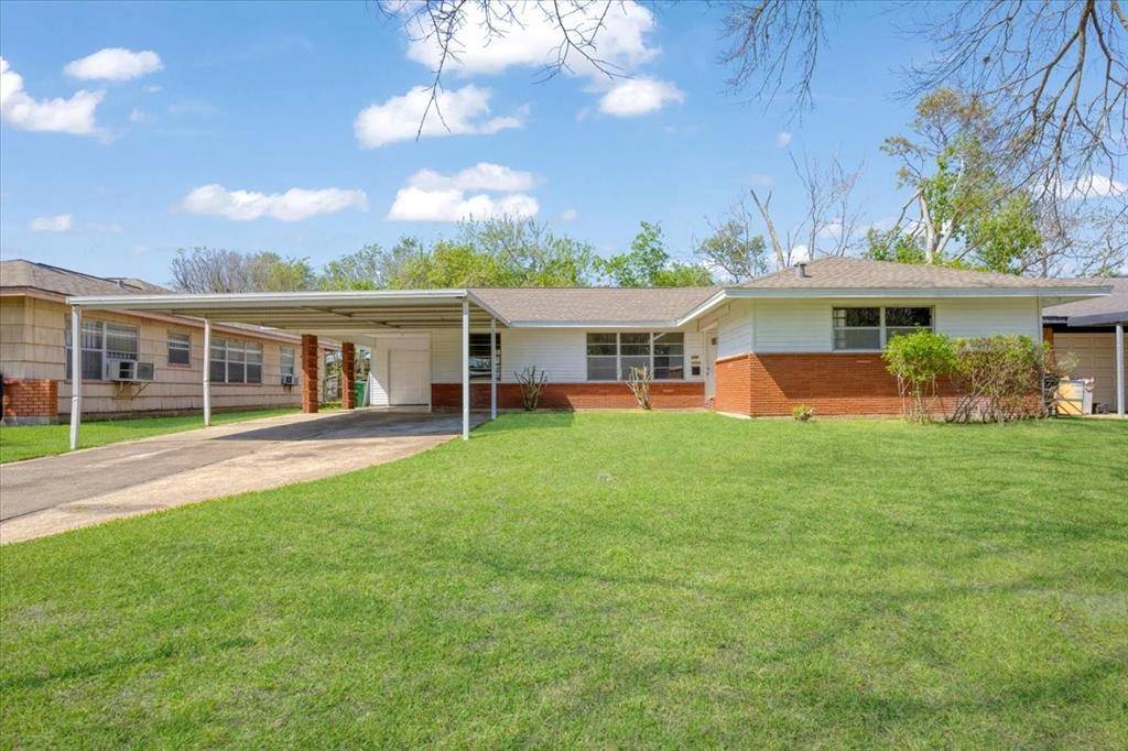 6215 Simsdale ST, Houston, TX 77087