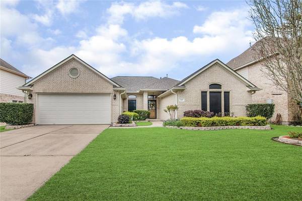 2447 Kilgarney Keep ST,  Dickinson,  TX 77539