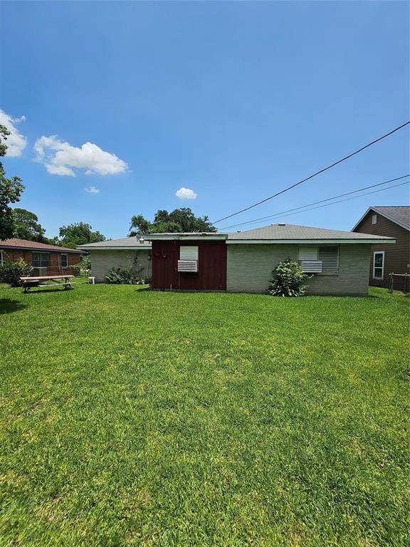 La Marque, TX 77568,2228 Eriksson ST