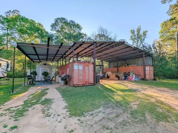 Shepherd, TX 77371,400 Troha RD