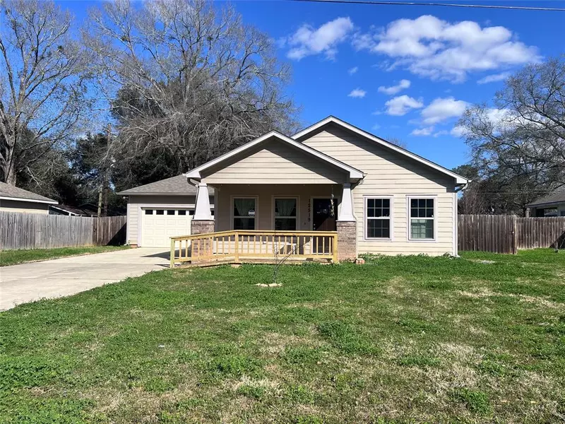 12519 Gulf Coast DR, Willis, TX 77378