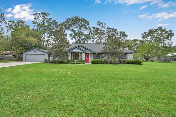 27435 Country Colony DR, Splendora, TX 77372