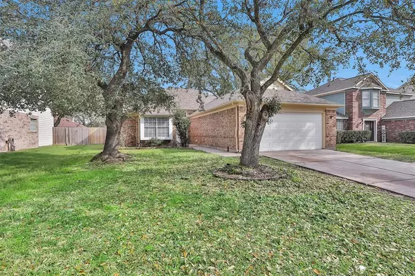 Houston, TX 77014,13710 Sablegarden LN