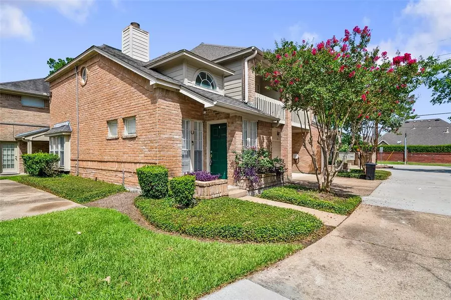 5515 Strack RD #121, Houston, TX 77069