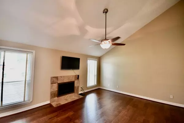 Sugar Land, TX 77479,3006 Mast Court