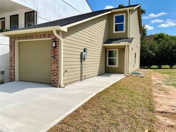 291 Capetown, Montgomery, TX 77356