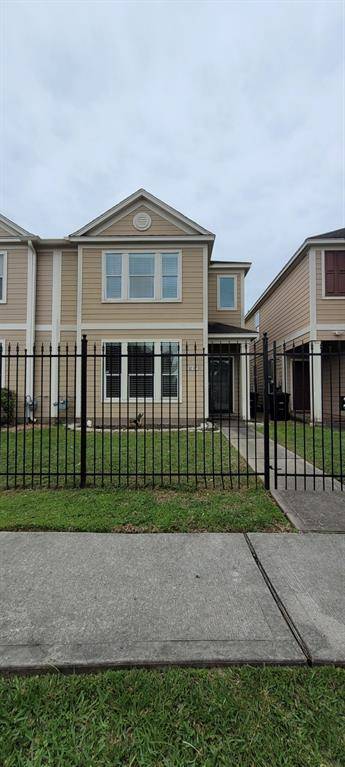 Houston, TX 77040,8007 Ellinger LN
