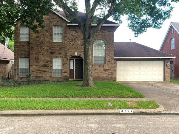 3803 E Redbud DR, La Porte, TX 77571