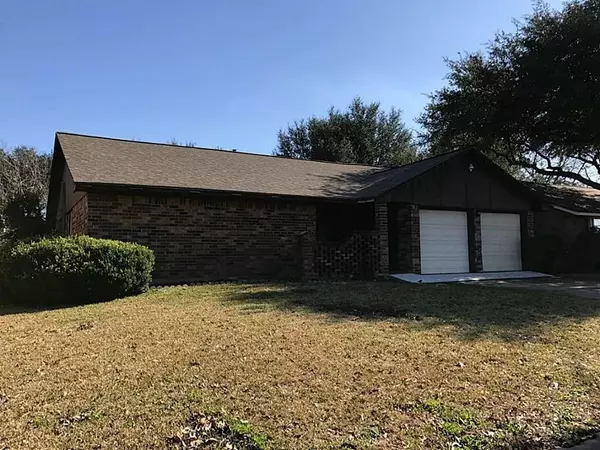 Bellville, TX 77418,423 N Meinecke ST