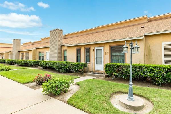 3700 83rd ST #22,  Galveston,  TX 77554