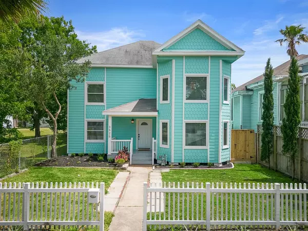 3525 O AVE, Galveston, TX 77550