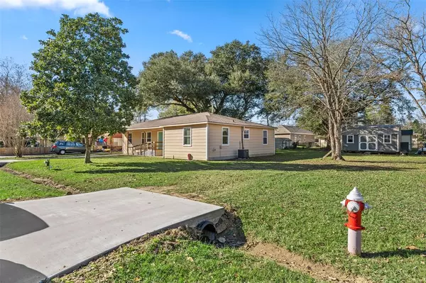 Tomball, TX 77375,216 Southmore ST