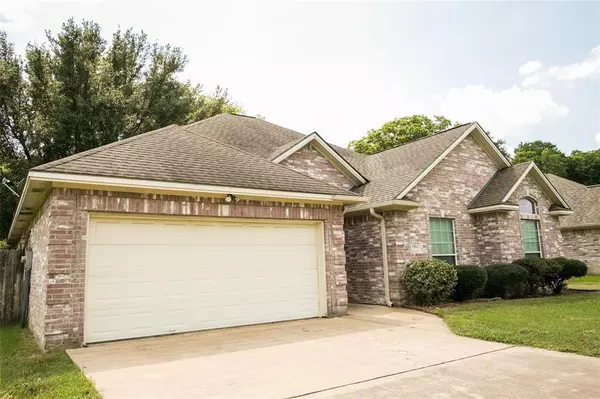 Brenham, TX 77833,2801 Oakwood DR