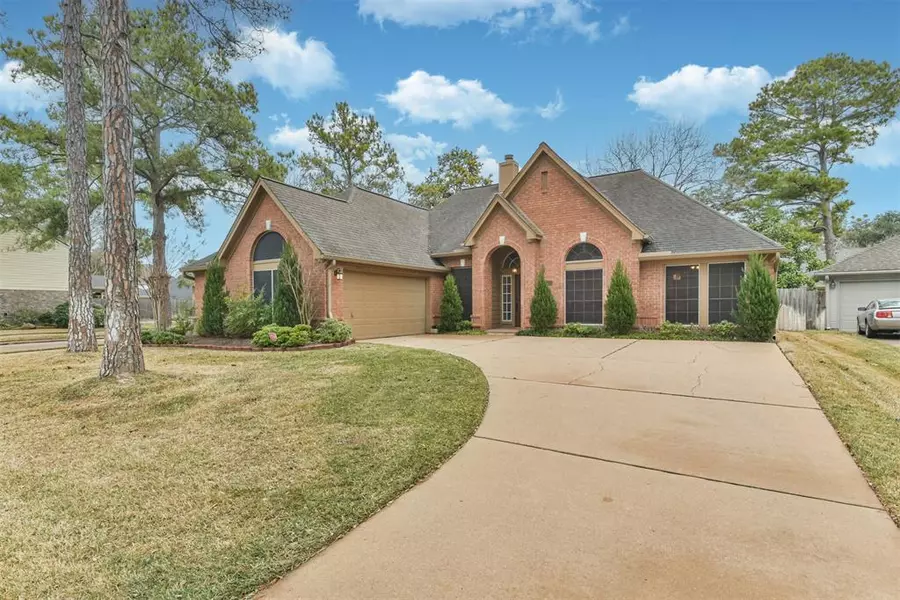 15334 Woodland Orchard LN, Cypress, TX 77433