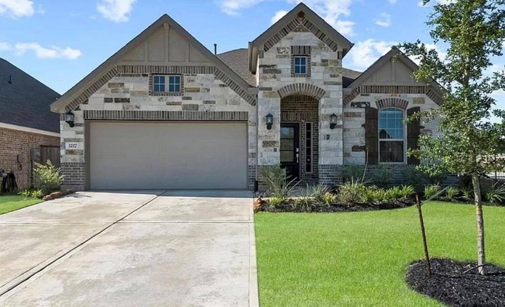 3217 Climbing Gardens CT, Conroe, TX 77301