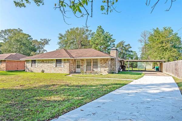 3769 Piney Point RD, Conroe, TX 77301