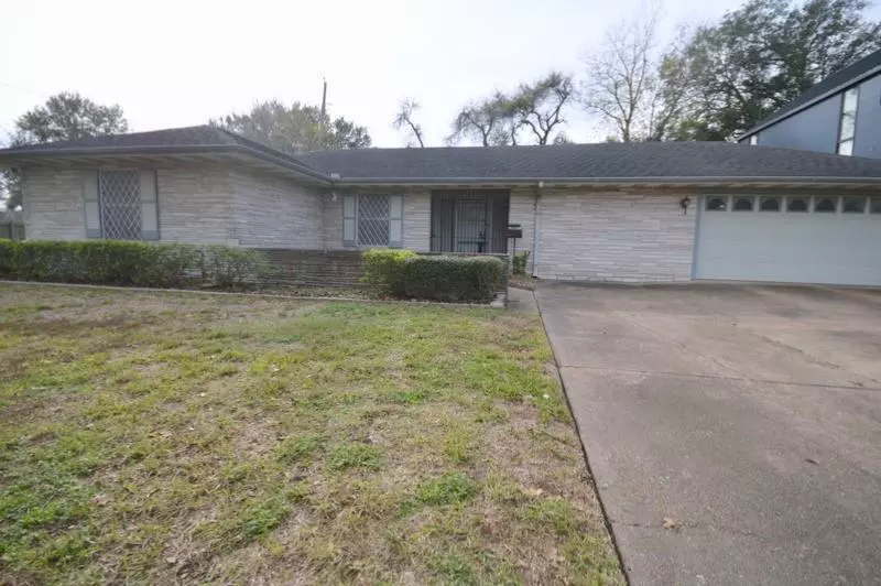 4705 Watonga BLVD, Houston, TX 77092