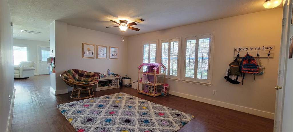 Humble, TX 77346,6803 Kingwood Glen DR