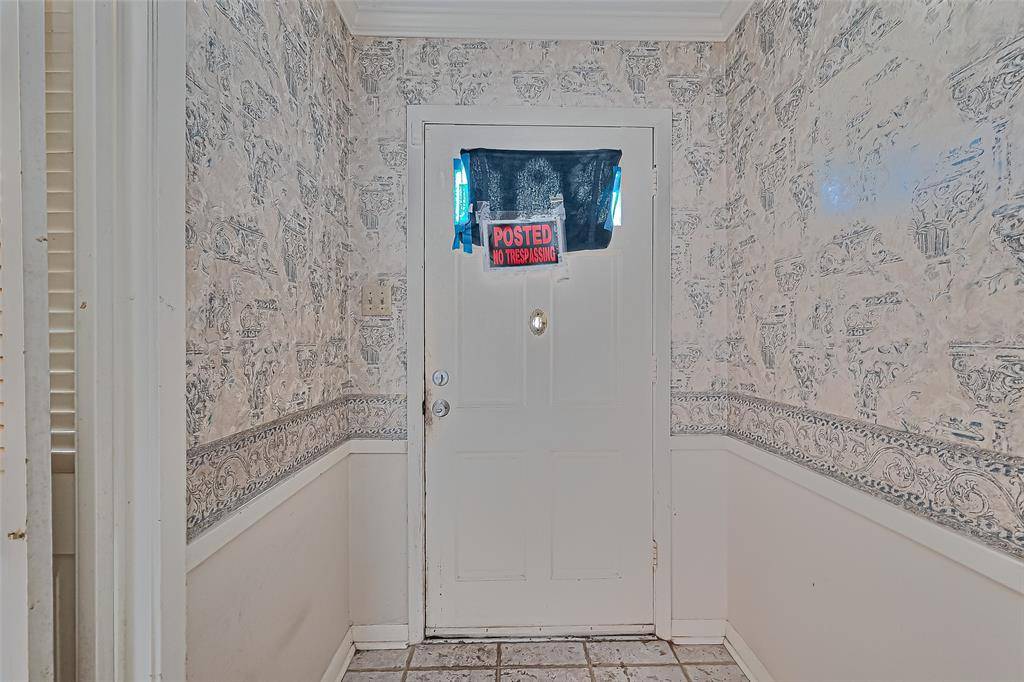 Houston, TX 77034,214 Parliament DR